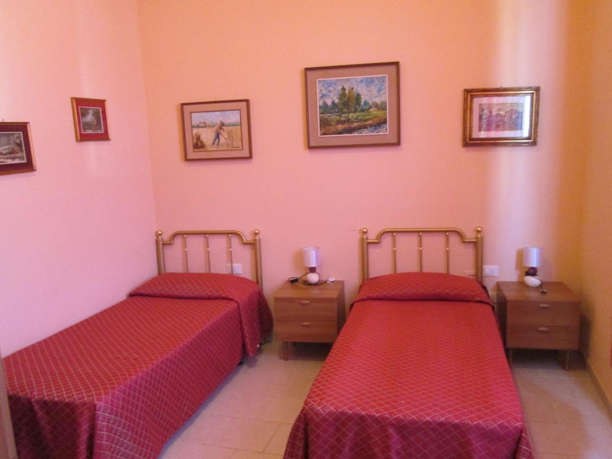 B&B Regina Margherita Piombino Ruang foto